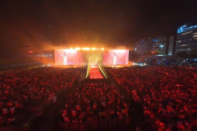 Shakira creeaza istorie la Rio concert gratuit pentru doua milioane de oameni pe plaja Copacabana