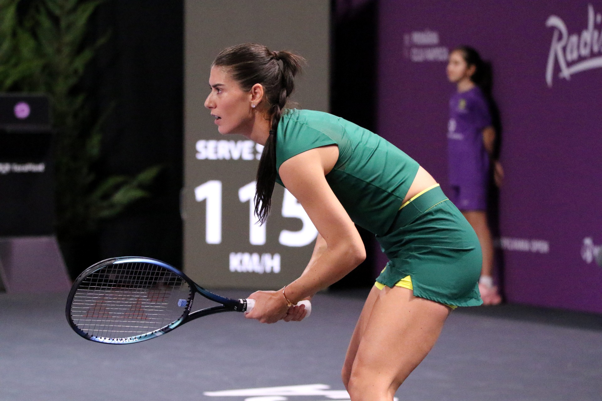 Sorana Cirstea o infrunta pe Ostapenko si se califica in semifinalele turneului de la Roma