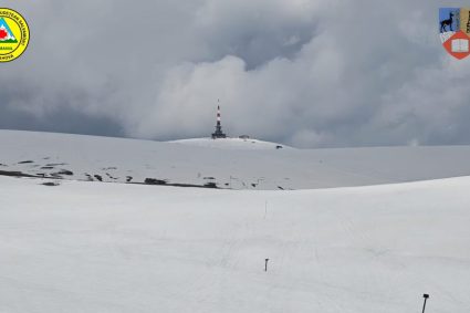 Traseele turistice din Platoul Bucegi, închise din cauza condițiilor meteorologice. Se prognozează ploi, ninsori și viscol.