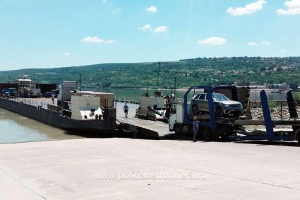 Traversarea cu feribotul pe ruta Bechet – Oryahovo, suspendată temporar din cauza condițiilor meteo.