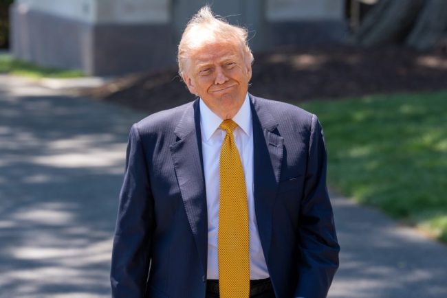 Trump cere uraniu de la Teheran in timp ce SUA anunta extinderea armistitiului cu Israelul si Libanul