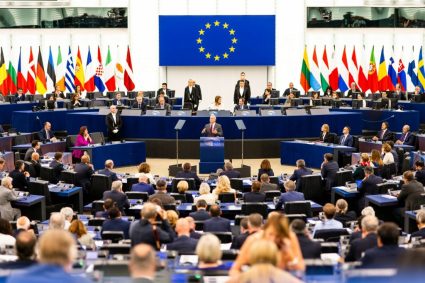 UE anunță măsurile de suport pentru fermieri ca reacție la creșterea prețurilor la îngrășăminte.