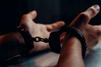 Ucraina: Fost oficial prezidențial și un fost vicepremier, acuzați de spălarea a peste 11 milioane de dolari.