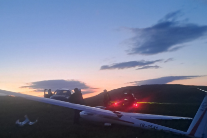 Planor cu posibile dificultăți de aterizare la Mera, județul Cluj – Informațiile despre un posibil „accident aviatic” nu sunt confirmate: „Nu am fost sesizați”