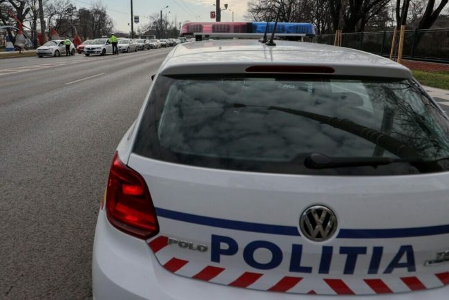 scena infioratoare in mioveni un barbat a fost gasit decedat pe scara blocului