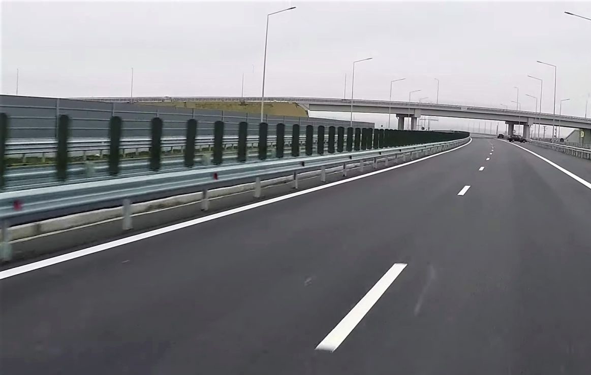 soferii din cluj fiti precaui vineri dimineata a3 va fi in lucrari timp de trei ore banda blocata viteza limitata la 60 km h si posibile coloane pe direcia spre granita