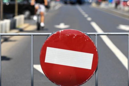 Trafic afectat în centrul Clujului! Primăria informează despre închideri de străzi și modificări importante pentru ziua de sâmbătă.