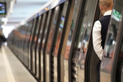 Vicepremierul Oana Gheorghiu solicită restructurări la Metrorex: „Nu poți cere oamenilor să plătească…”