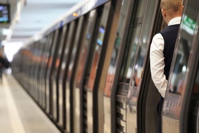 vicepremierul oana gheorghiu solicita restructurari la metrorex nu poti cere oamenilor sa plateasca