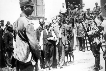 Antonescu: „Să elibereze Iașiul de populația evreiască”. 85 de ani de la Pogromul de la Iași.