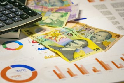 Aproape un român din cinci va fi în risc de sărăcie în 2025. INS: 5,2 milioane de persoane afectate de excluziunea socială.