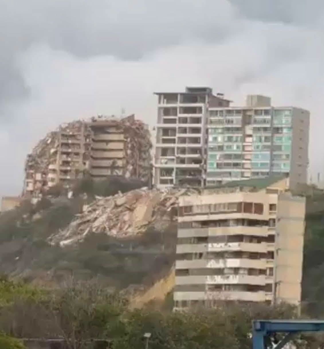 Bilan actualizat peste 900 de morti si 50000 de disparuti din cauza cutremurelor din Venezuela Salvatorii continua cautarile de supravietuitori printre ruine