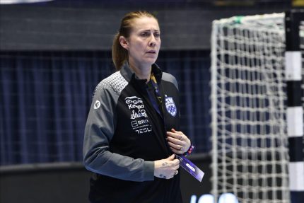 Bojana Popovic antrenoarea echipei feminine de handbal CSM Bucuresti inainte de Final Four ul Ligii Campionilor Mergem sa castigam totul