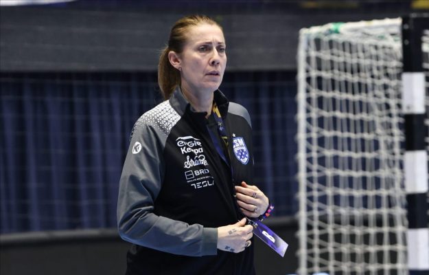Bojana Popovic antrenoarea echipei feminine de handbal CSM Bucuresti inainte de Final Four ul Ligii Campionilor Mergem sa castigam totul
