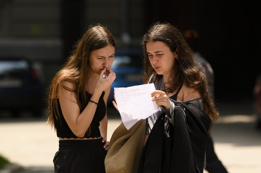 Ce opera va fi la examenul de bacalaureat 2026 la limba romana ion si enigma otiliei sunt printre favorite pe o platforma asemanatoare cu polymarket