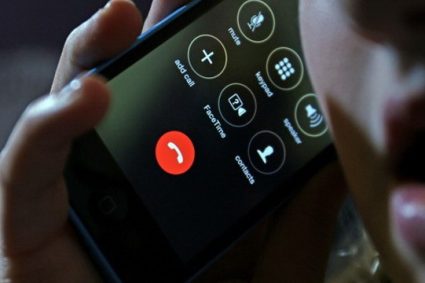 Clujean arestat pentru că și-a terorizat fosta iubită timp de câteva săptămâni: I-a trimis amenințări cu moartea, deși avea ordin de protecție.