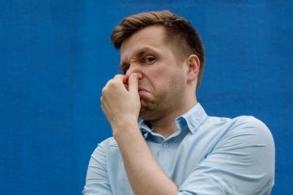 Clujenii nu mai pot aerisi locuințele! Mirosul de la groapa de gunoi îi sufocă: „Am deschis geamul și mirosul era insuportabil. Cum mai puteți să negați existența levigatului?”