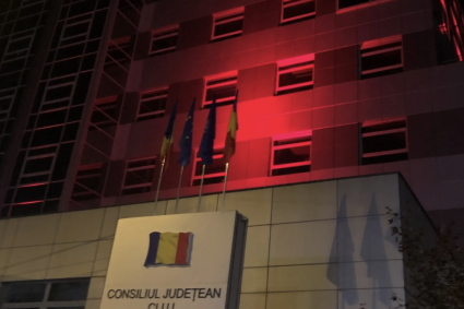 Clujul se va colora în roșu duminică seara. Iată de ce! Consiliul Județean Cluj face un gest simbolic cu ocazia Zilei Donatorului de Sânge și îi invită pe oameni să participe.