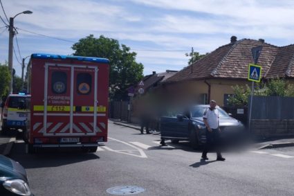 Cum s-a întâmplat accidentul de pe strada Jiului din Cluj, în care un bărbat a fost prins între o mașină și un gard: A fost resuscitat la fața locului.