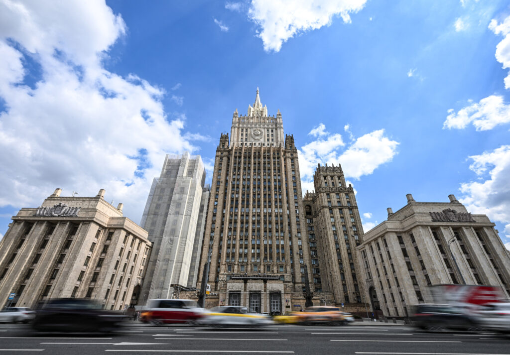 Intalnire rara la Moscova privind razboiul din Ucraina Ambasadorii Frantei Germaniei si Marii Britanii au discutat cu un oficial rus