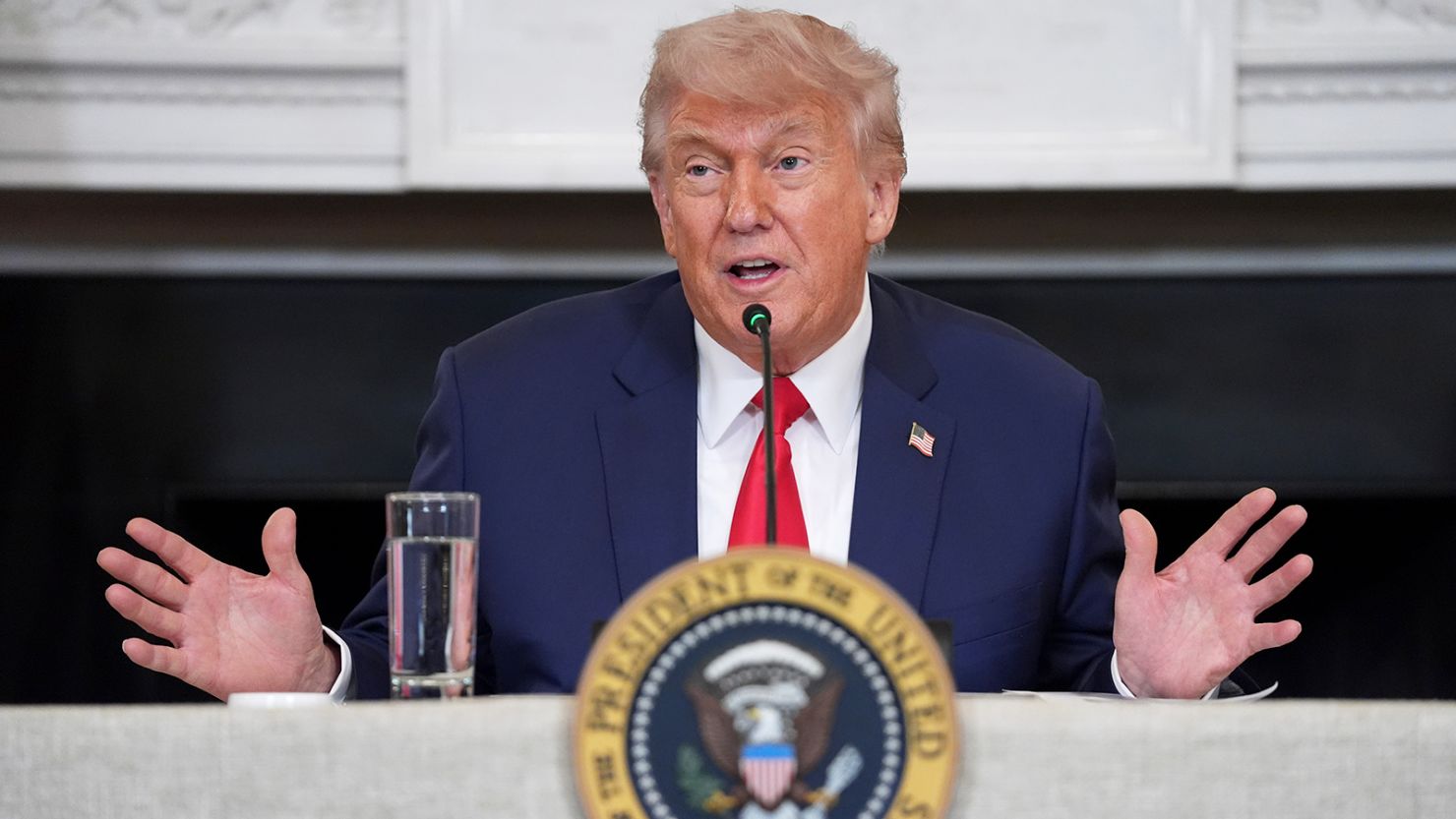 Lasati i sa si rezolve singuri problemele Eu i am adus in aceasta situatie afirma presedintele Trump
