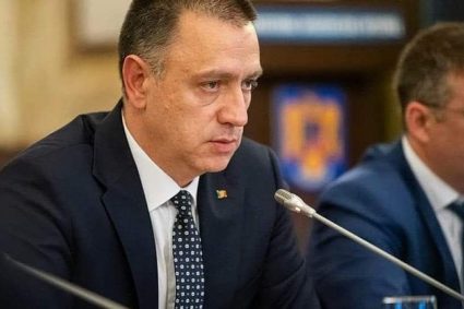 Mihai Fifor afirmă că pe agenda CSAT ar trebui să se afle felul în care Bolojan „ține țara captivă”