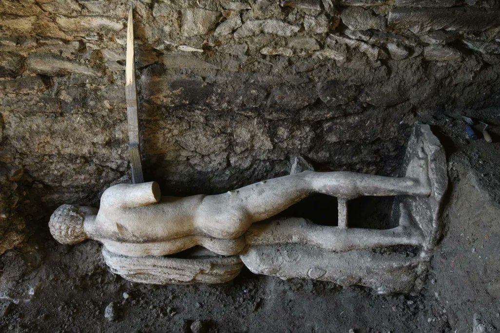 O statuie a zeitei Artemis a fost descoperita in Bulgaria