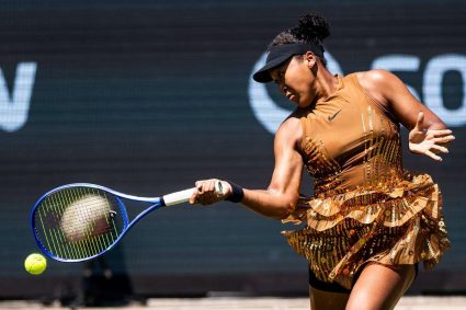 Osaka o înfruntă pe Wang și ajunge în prima finală pe iarbă la Bad Homburg.
