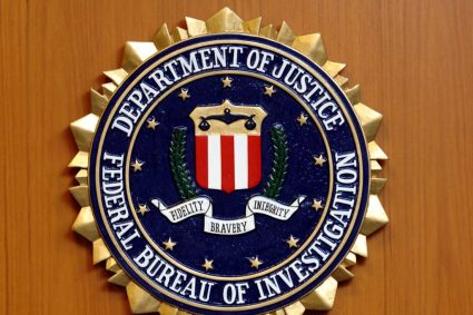 Ostatici în California: Suspectul a fost împușcat de FBI după un asediu de 12 ore