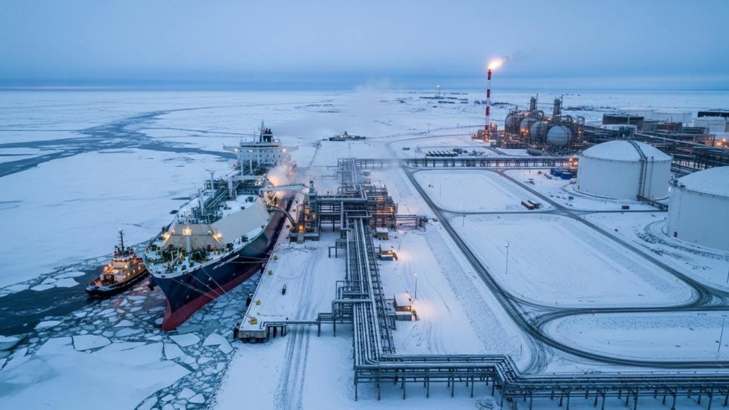 Putin a hotarat sa cumpere participatia Frantei in proiectul important Arctic LNG 2 din Peninsula Gidan