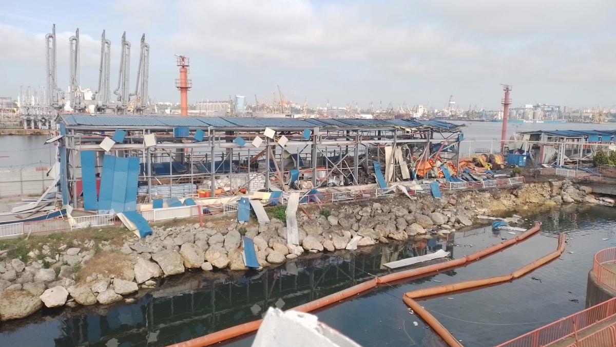 Radu Miruta Pe mare si in spatiul aerian MApN are o acoperire completa este o zona deschisa Dronele cu o dimensiune mai mica de 80 de