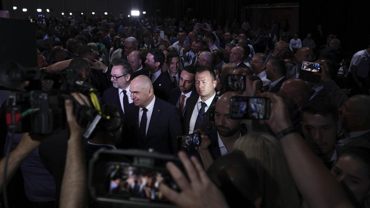 Razboiul intern din PNL continua Liberalii din aripa Vestea solicta anularea deciziilor din Congres