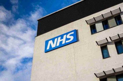 Reforme în sistemul de sănătate britanic: implementarea dosarului medical unic și desființarea NHS England