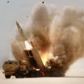 SUA desfasoara atacuri impotriva bazelor militare iraniene Teheran riposteaza prin atacuri asupra bazelor americane din Kuweit