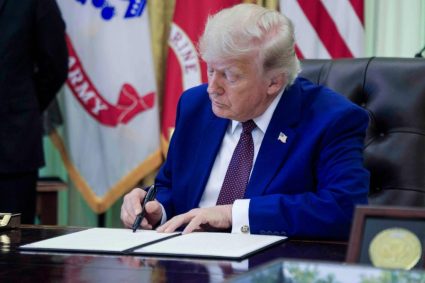 Trump își accentuează agenda anti-imigrație printr-un nou pachet extins de finanțare