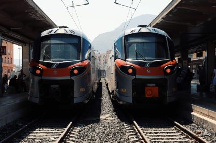 UE schimbă regulile pentru transportul feroviar. Călătorii mai rapide și întârzieri reduse la frontiere.