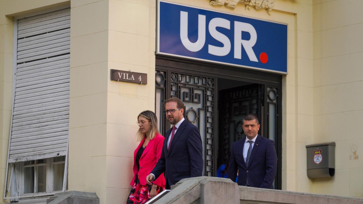 USR solicita o dezbatere in urma acuzatiilor grave formulate de CSM Gestul in sine ridica intrebari serioase