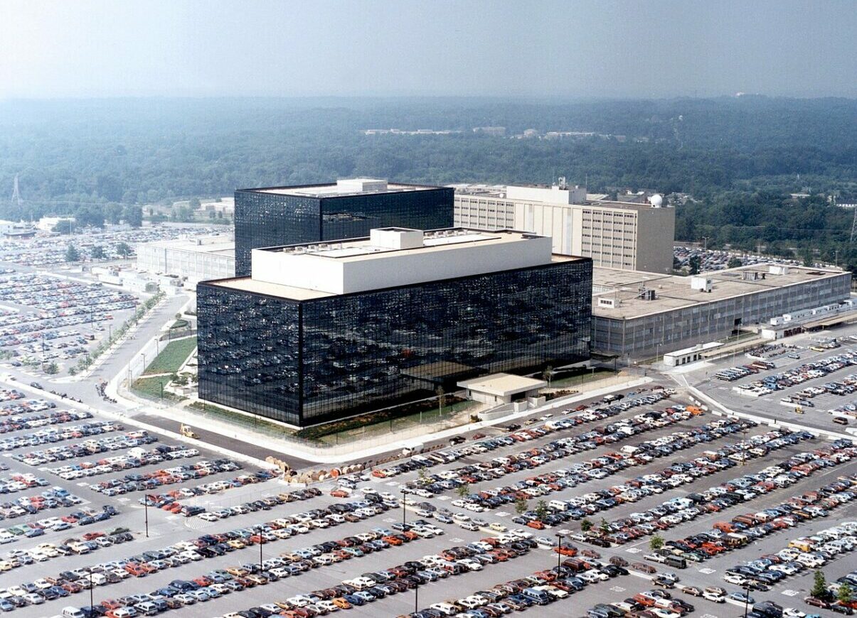 Un program esential de spionaj al Statelor Unite a expirat Democraii se tem ca Trump ar putea sa l utilizeze in scopuri politice