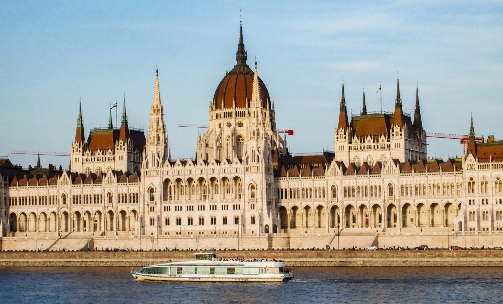 Ungaria se pregateste sa adopte euro Magyar anunta cand ar putea fi indeplinite criteriile