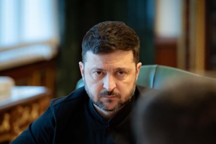 Zelenski afirmă că a avut conversații „pozitive” cu reprezentanții lui Trump despre războiul din Ucraina.