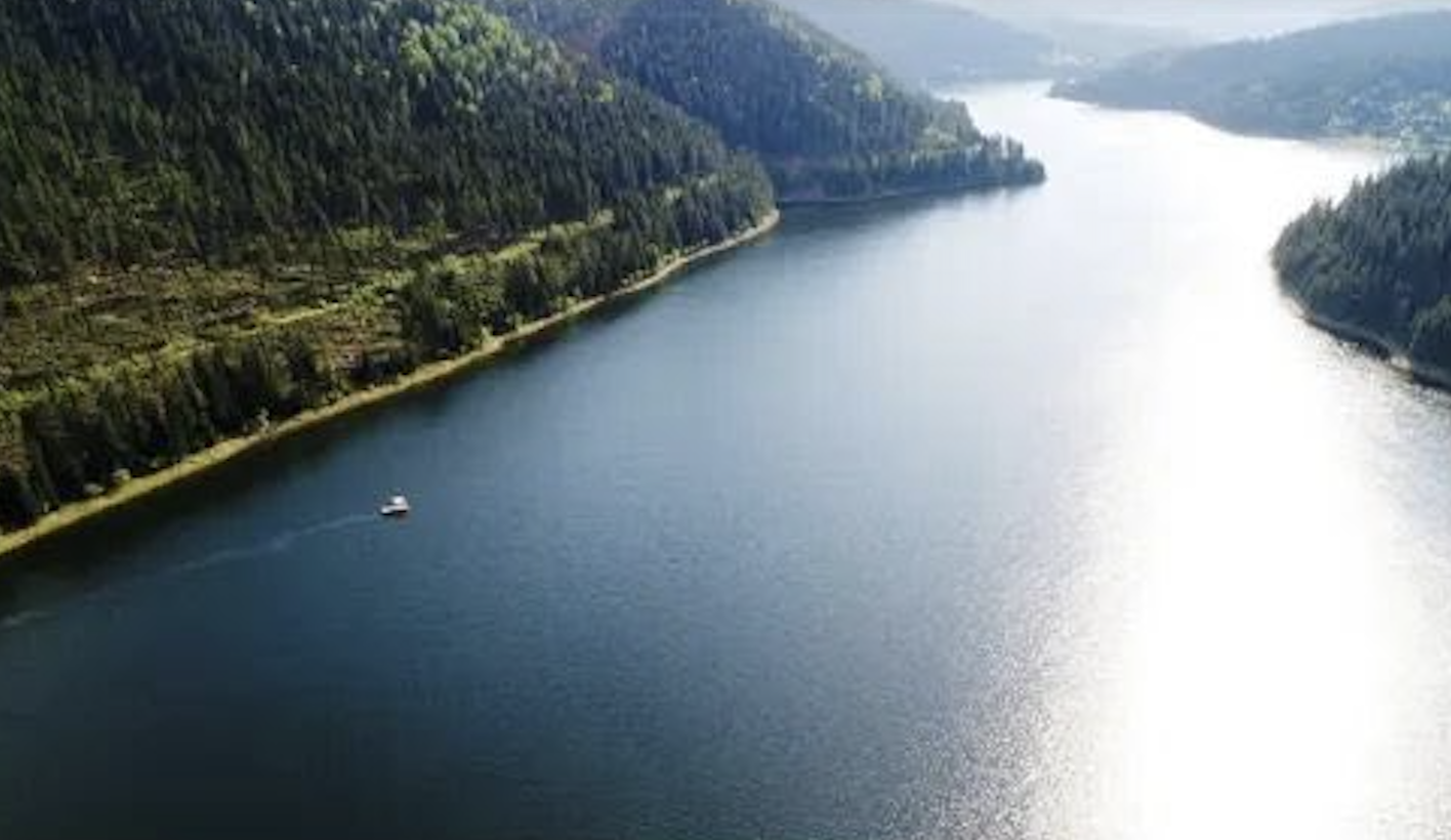 Zona montana a Clujului a receput o veste importanta in domeniul turismului 12 comune s au unit oficial intr o organizatie recunoscuta de Minister