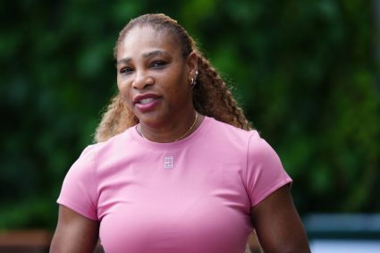 Adversară cu 24 de ani mai tânără pentru Serena Williams la Wimbledon, la revenirea în circuitul WTA. Sinner și Djokovic, în aceeași parte a tabloului masculin.
