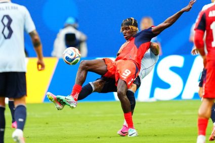 Capul Verde face istorie la Mondial: s-a calificat în optimile de finală după 0-0 cu Arabia Saudită. Spania câștigă grupa, iar Uruguay părăsește competiția.