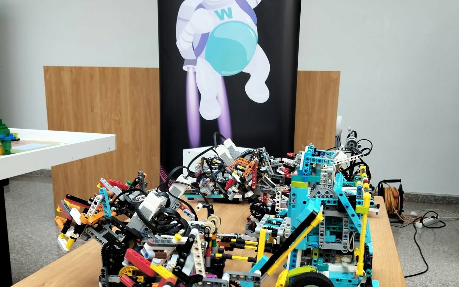 etapa nationala a olimpiadei mondiale a robotului romania 2026 va avea loc in acest weekend la bucuresti