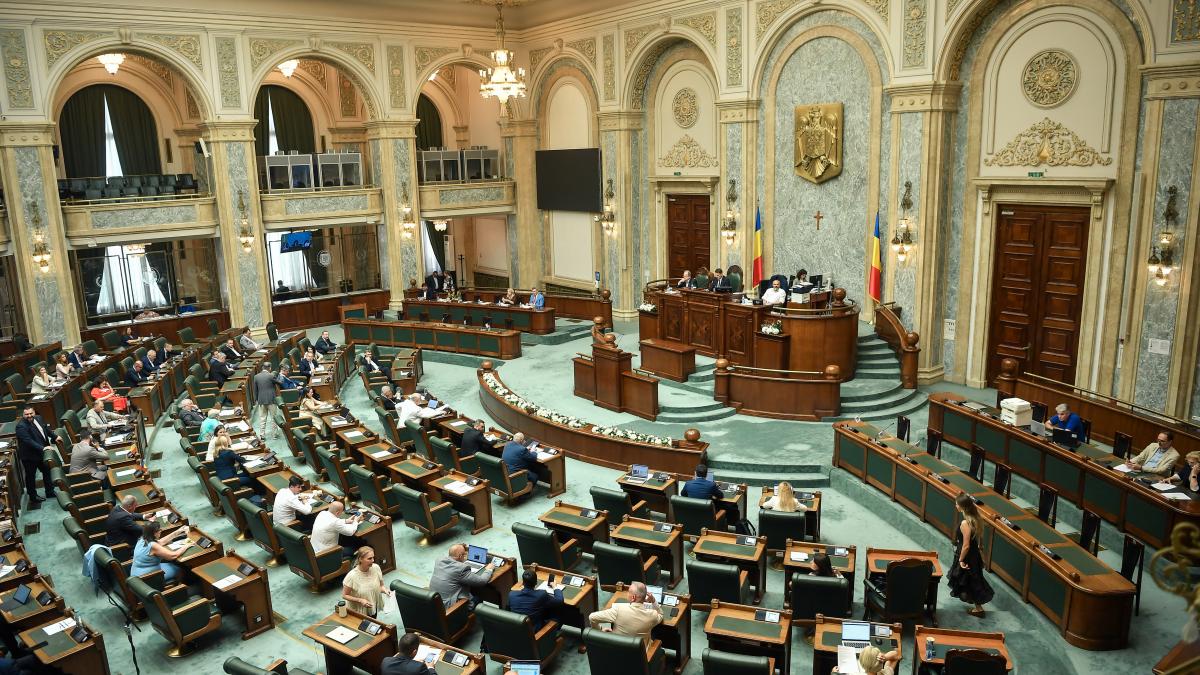 surpriza la senat doi senatori din grupul pace intai romania au declarat ca se alatura grupului
