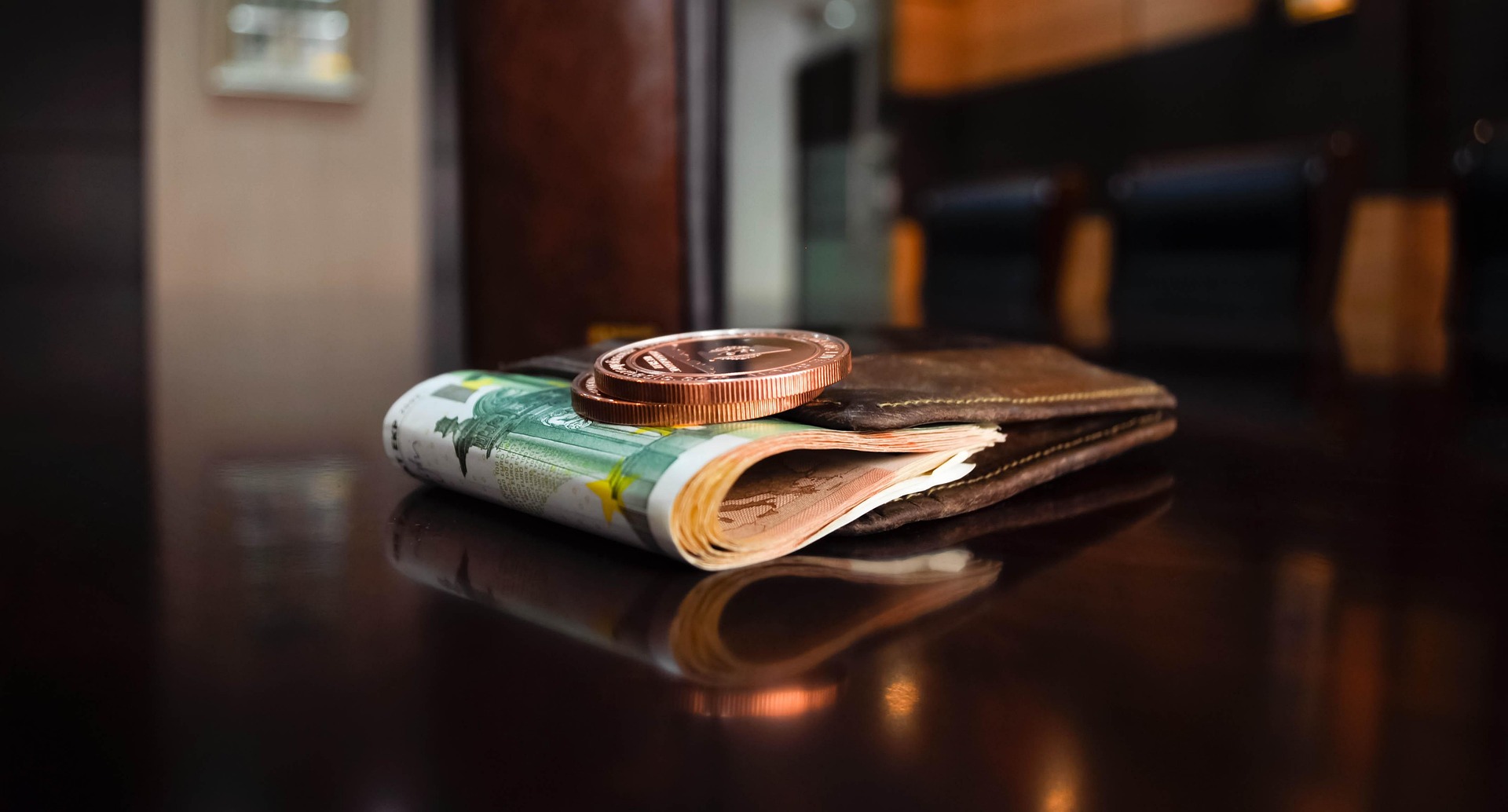 A crezut ca vorbeste cu ANAF si a pierdut aproape 32000 de lei in cateva minute