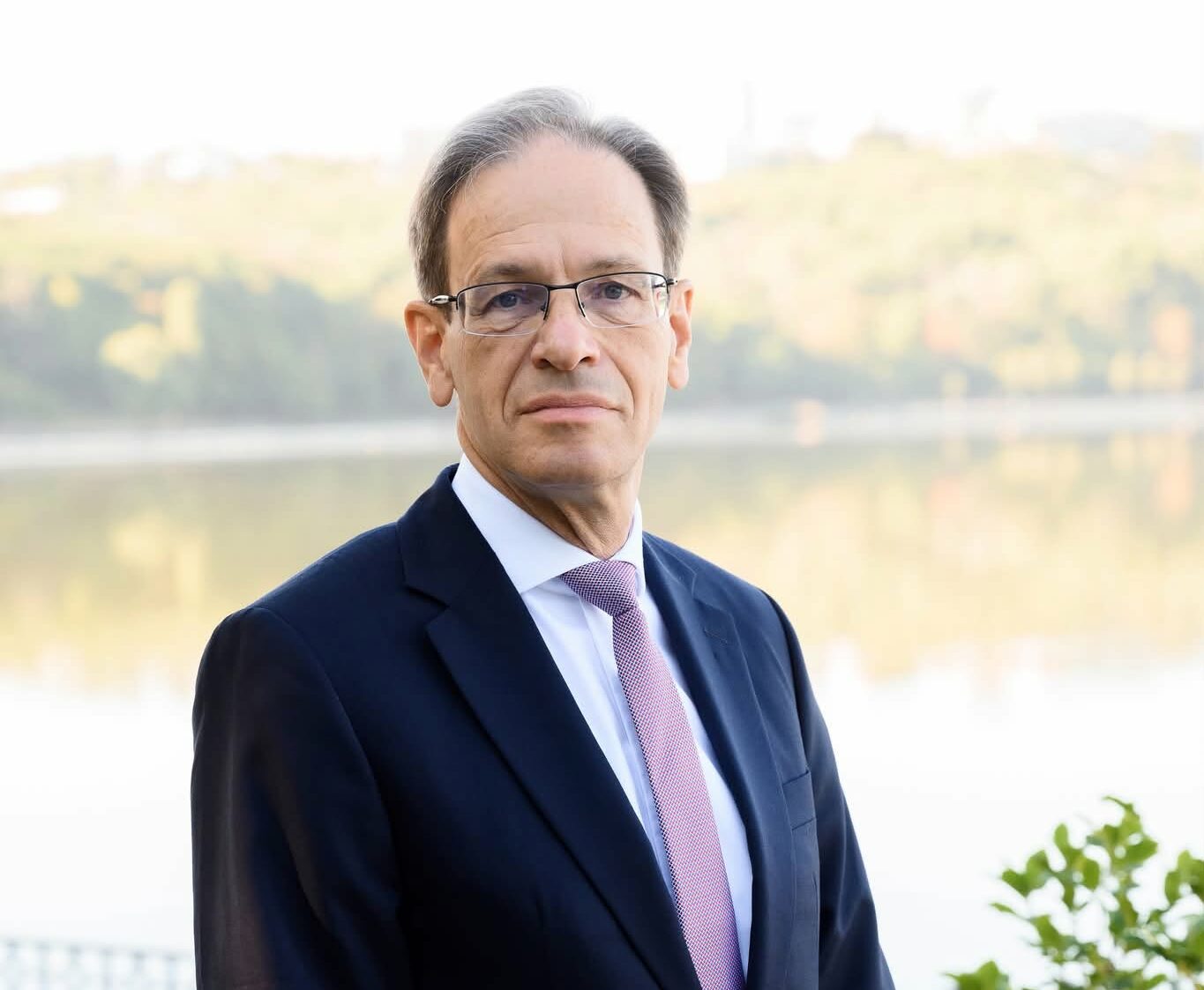 Ambasadorul Germaniei la Chisinau prins intr o controversa privind identitatea moldovenilor Care este reactia sa la acuzatii