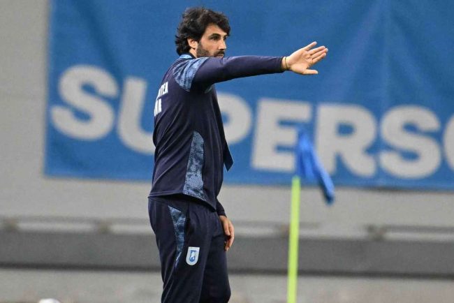 Arbitri din Suedia si Italia la confruntarea dintre Universitatea Craiova si Levski Sofia