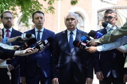 Bolojan anunță că, la alegerile viitoare, PNL și USR vor candida împreună, în „Polul de…”