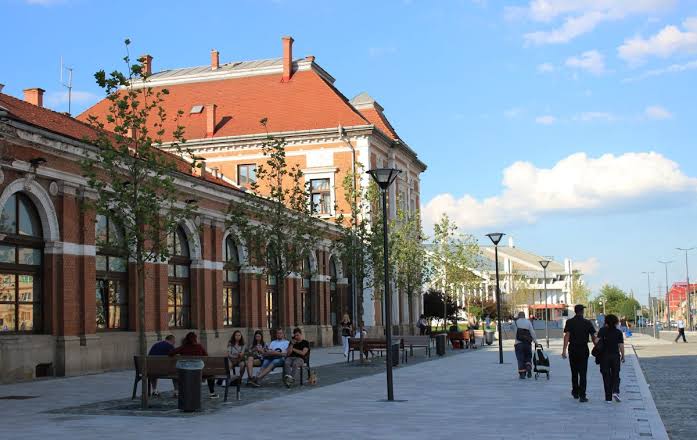 Contract imens semnat la Cluj CFR Calatori investe te sute de milioane de lei in siguranta trenurilor si modernizarea sistemului de semnalizare feroviara din zona